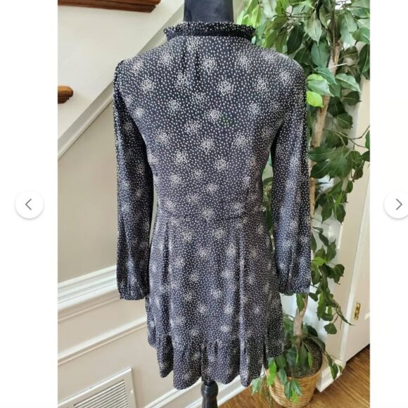 Loft Women's Black & White Rayon Mock Neck Long Sleeve Knee Length Dress 6 NWT - Picture 10 of 13